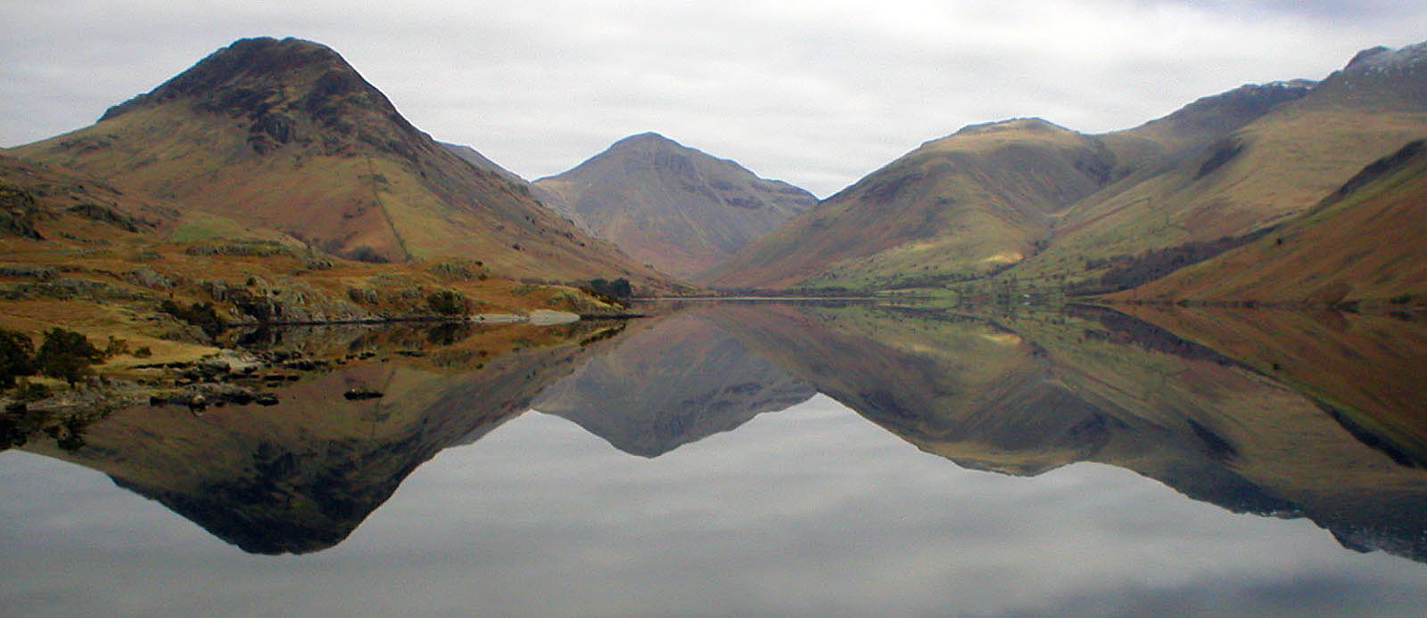 lake mountain reflection