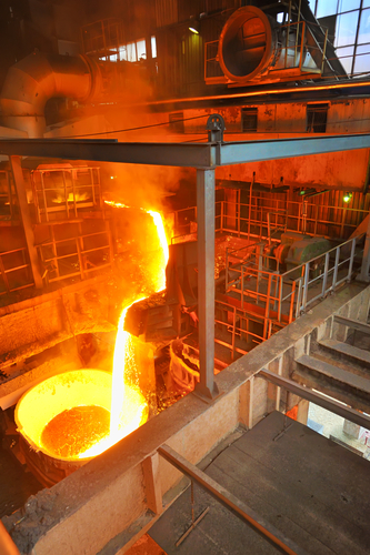 glass being made