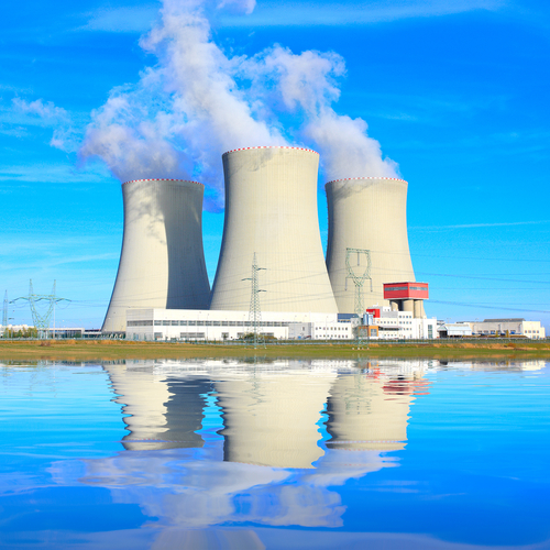 Image of power plant releasing gases 